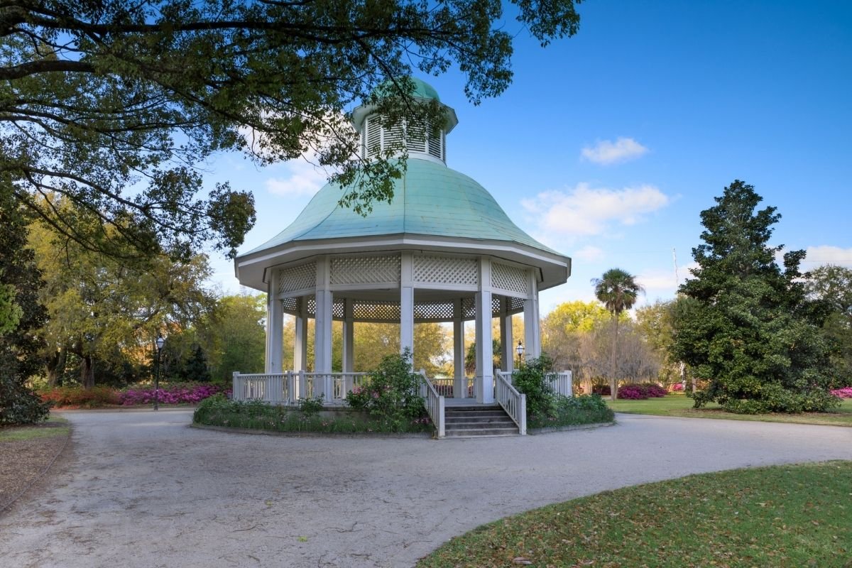 Hampton Park Terrace, SC - Hampton Park | Charleston, SC - Pam Harrington Exclusives